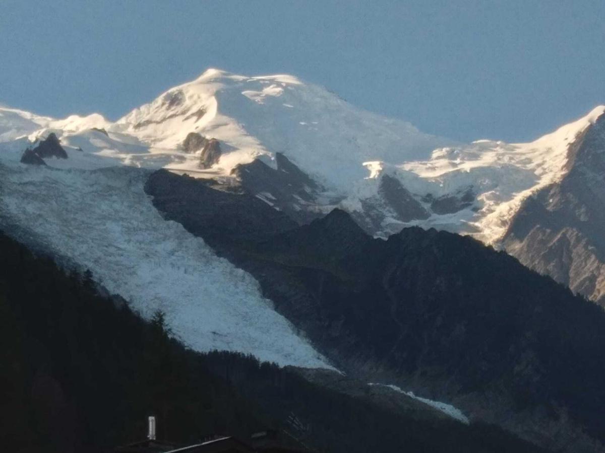 Cocon Douillet Au Pied De L'Aiguille Du Midi Appartement Chamonix Buitenkant foto